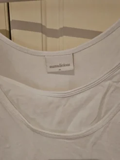 Mamalicious 3 kpl imetystoppia / t-paita