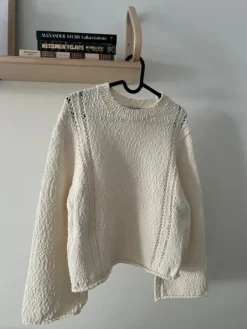 Clearance & Other Stories valkoinen neule