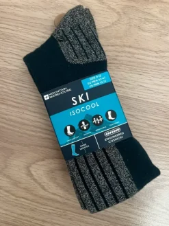 Best Mountain Warehouse 2 pairs of ski socks