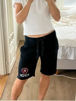 New Abercrombie & Fitch shortsit