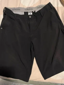 Hot adidas Adidaksen tekniset shortsit