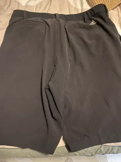 Hot adidas Adidaksen tekniset shortsit