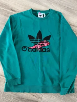 New adidas collegepaita