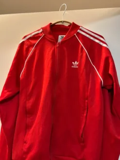 Discount adidas huppari