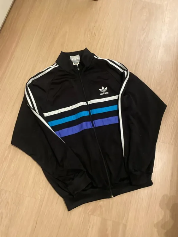Online Adidas huppari vintage- M koko