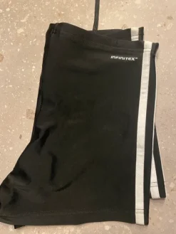 Online adidas Infinitex uimahousut