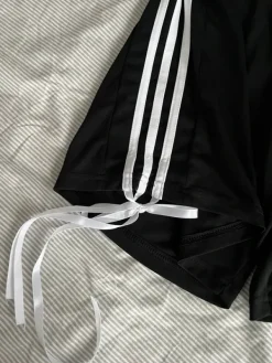 Hot adidas shortsit
