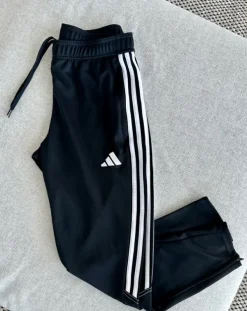 Outlet adidas Tiro 23 Club miesten treenihousut – lähes uudet