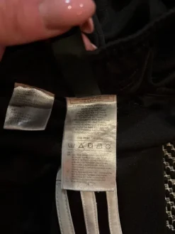 Online adidas verkkarit