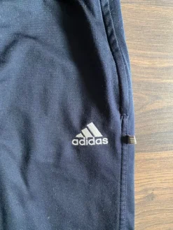 Best adidas verkkarit