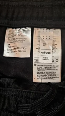 Sale adidas verkkarit