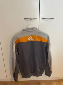 Online adidas verkkatakki
