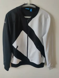 Discount adidas verkkatakki 38