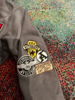 Outlet Afterlyfe huppari