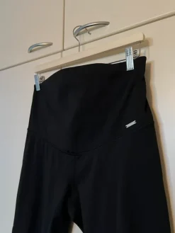 Sale Aim’n raskaustrikoot