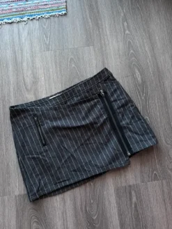 Sale alternative kietaisuhame vetoketjuilla