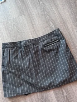 Sale alternative kietaisuhame vetoketjuilla