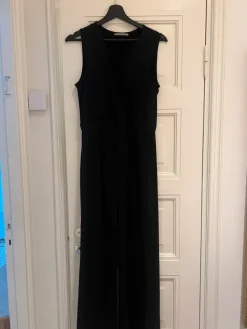 Online Anna Field -haalari