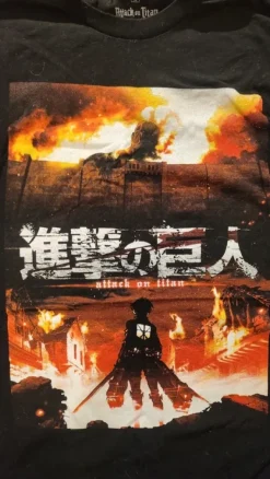 Outlet Attack on titan t-shirt