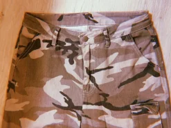 Best Myself Baggy camo cargopants