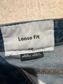 Online H&M baggy jeans
