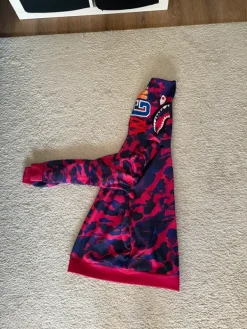 Outlet H&M Bape huppari