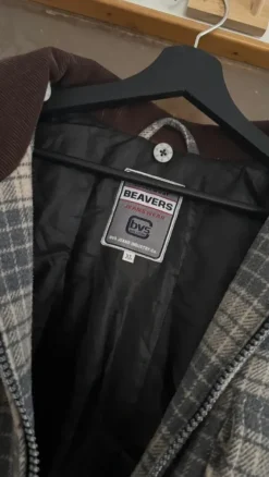 Best Beavers Checkered Flanell Jacket