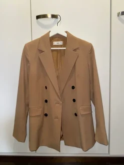 New Mango Beige bleiser