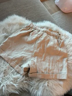 Clearance New Yorker Beiget shortsit