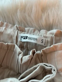 Clearance New Yorker Beiget shortsit