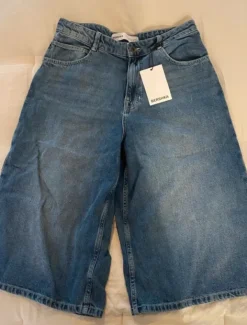 Clearance Bershka jortsit