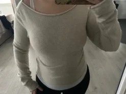 Outlet Bershka neule