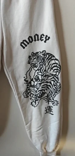 Clearance Bershka valkoiset kollarit