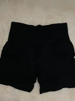 New Bik Bok Bikbok shortsit