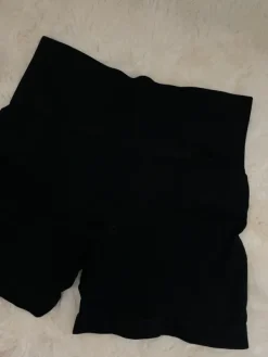 New Bik Bok Bikbok shortsit