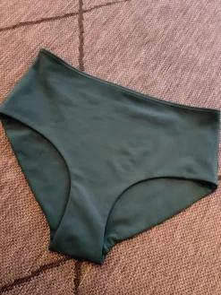 Sale Bikinin alaosa XL