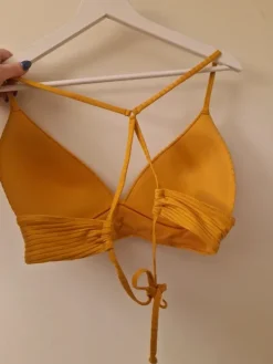 Outlet H&M Bikinin yläosa