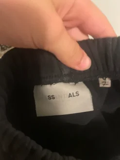 Sale Essentials Black shorts