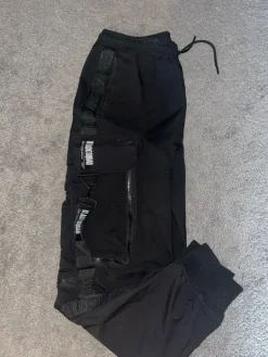 Discount Black squad housut