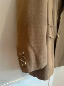 Discount Tampereen pukutehdas Bleiseri