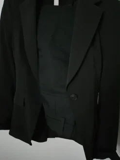 Hot H&M Bleiseri + puvunhousut