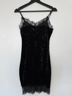 Online Bik Bok Bodycon mekko