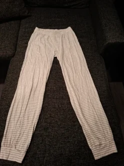 Bonprix pyjamahousut koossa 36/38