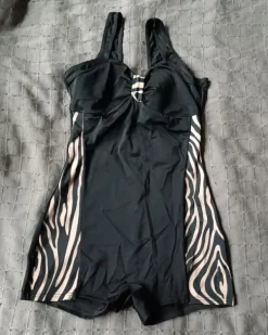 Online Bonprix uimapuku 38/M