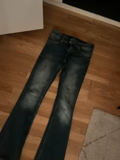 Outlet H&M Bootcut farkut