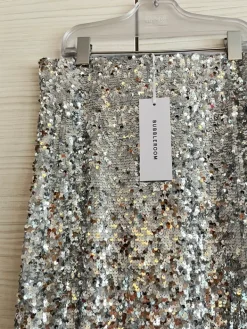 Clearance Bubbleroom paljettihame M | Vinted