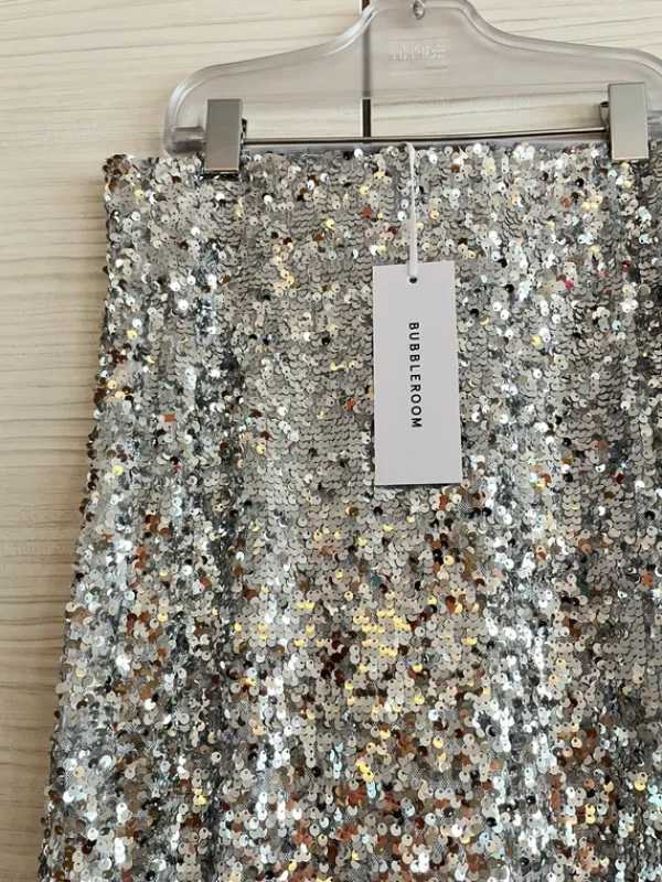 Clearance Bubbleroom paljettihame M | Vinted