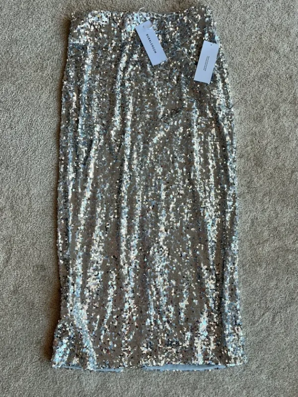 Clearance Bubbleroom paljettihame M | Vinted