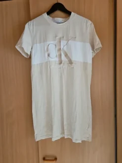 Best Calvin Klein Jeans paitamekko