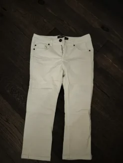 Sale jsfn Caprimittaiset farkut